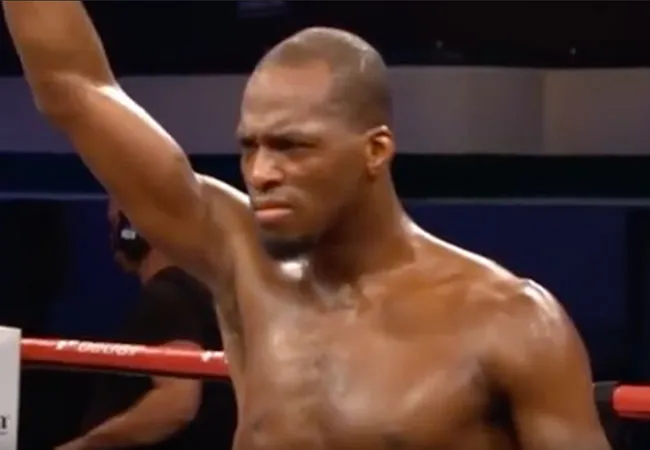 Bellator vechter Michael Page: 'De scheids schold mij verrot'