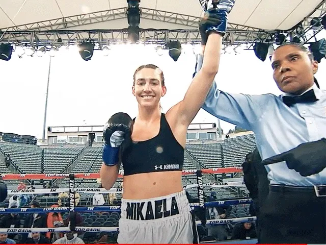 TOPBOKSER TEST POSITIEF OP CORONA: Mag dinsdag niet vechten