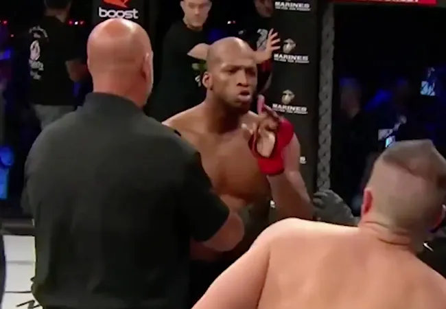 Knock-out video: Middelvinger, ongehoord gedrag en boete