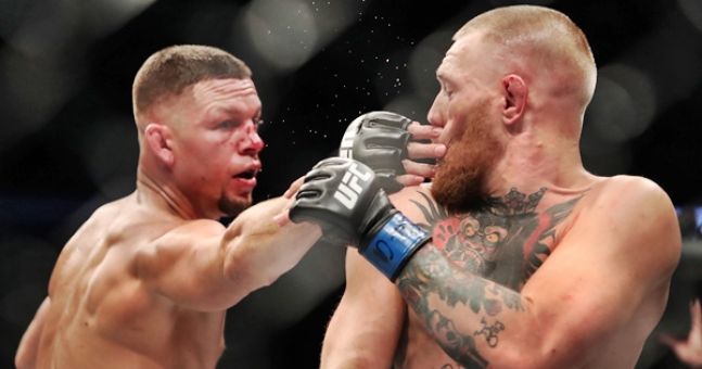 HOU JE BEK: UFC-ster Conor McGregor gaat los op Nate Diaz
