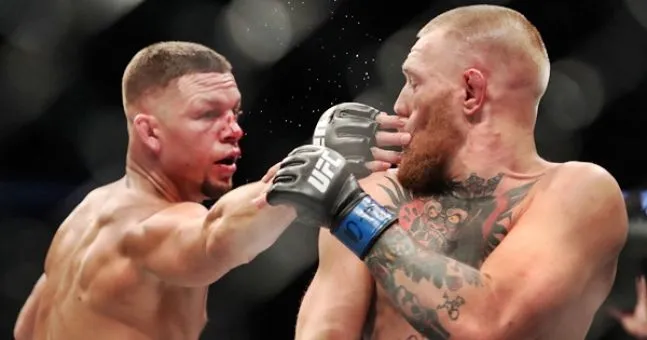 HOU JE BEK: UFC-ster Conor McGregor gaat los op Nate Diaz