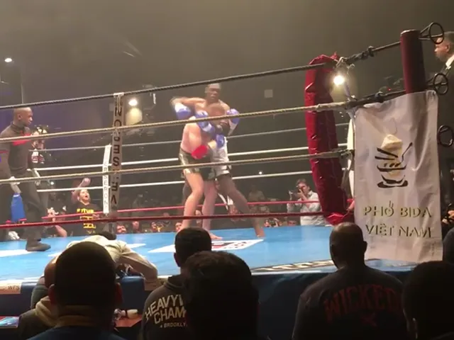 BEKIJK: De kickbokser die het voorzien heeft op Badr Hari