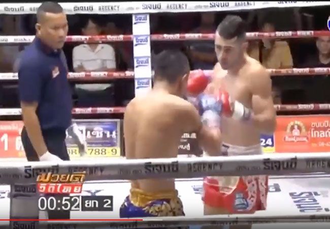 VIDEO | Muay Thai kampioen deelt brute knockout uit