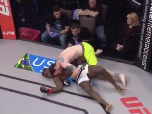 ? | ASJEMENOU: MMA-vechter doet een Conor McGregortje (video)