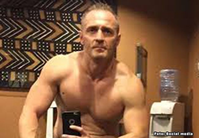Moord: MMA-vechter door messteken om het leven gebracht