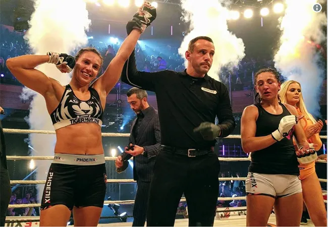 Anissa Haddaoui verliest van Antonina Shevchenko op PHOENIX 3 London.