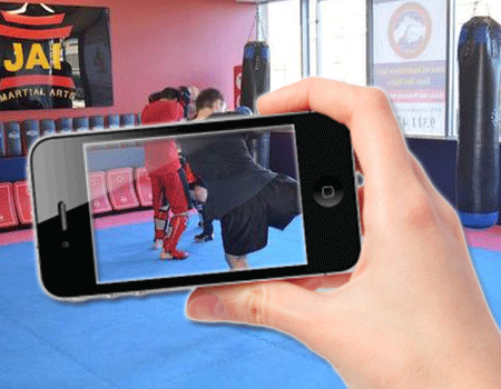 Mobiele telefoon en vechtsport training?