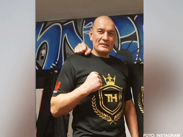 Bekende kickbokstrainer Stef Muller op straat doodgeschoten