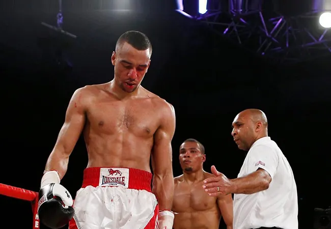 Bokslicentie Tyan Booth afgepakt na kwetsende tweets over gestorven bokser Scott Westgarth