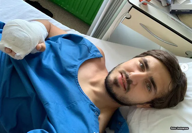 GLORY Kickboks kampioen Artem Vakhitov met succes geopereerd