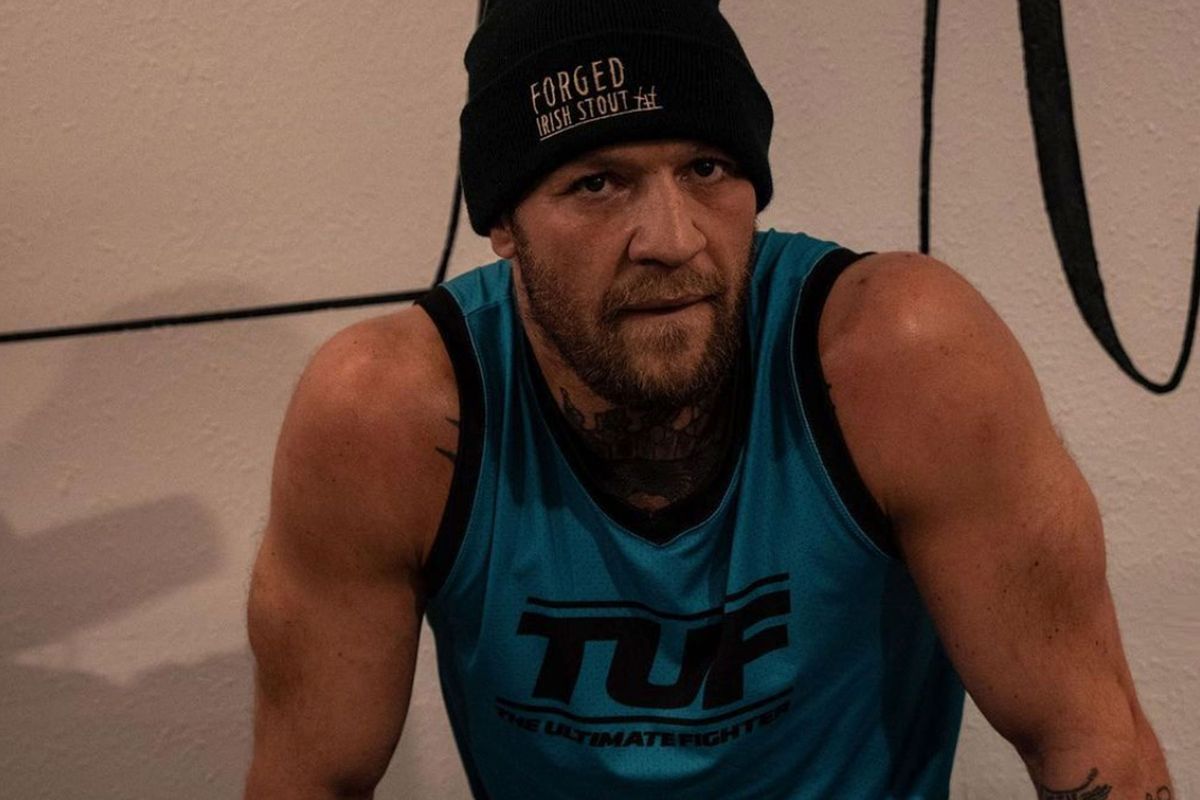 'Zwakkeling!' UFC-ster Conor McGregor zet kritische fan voor schut op social media