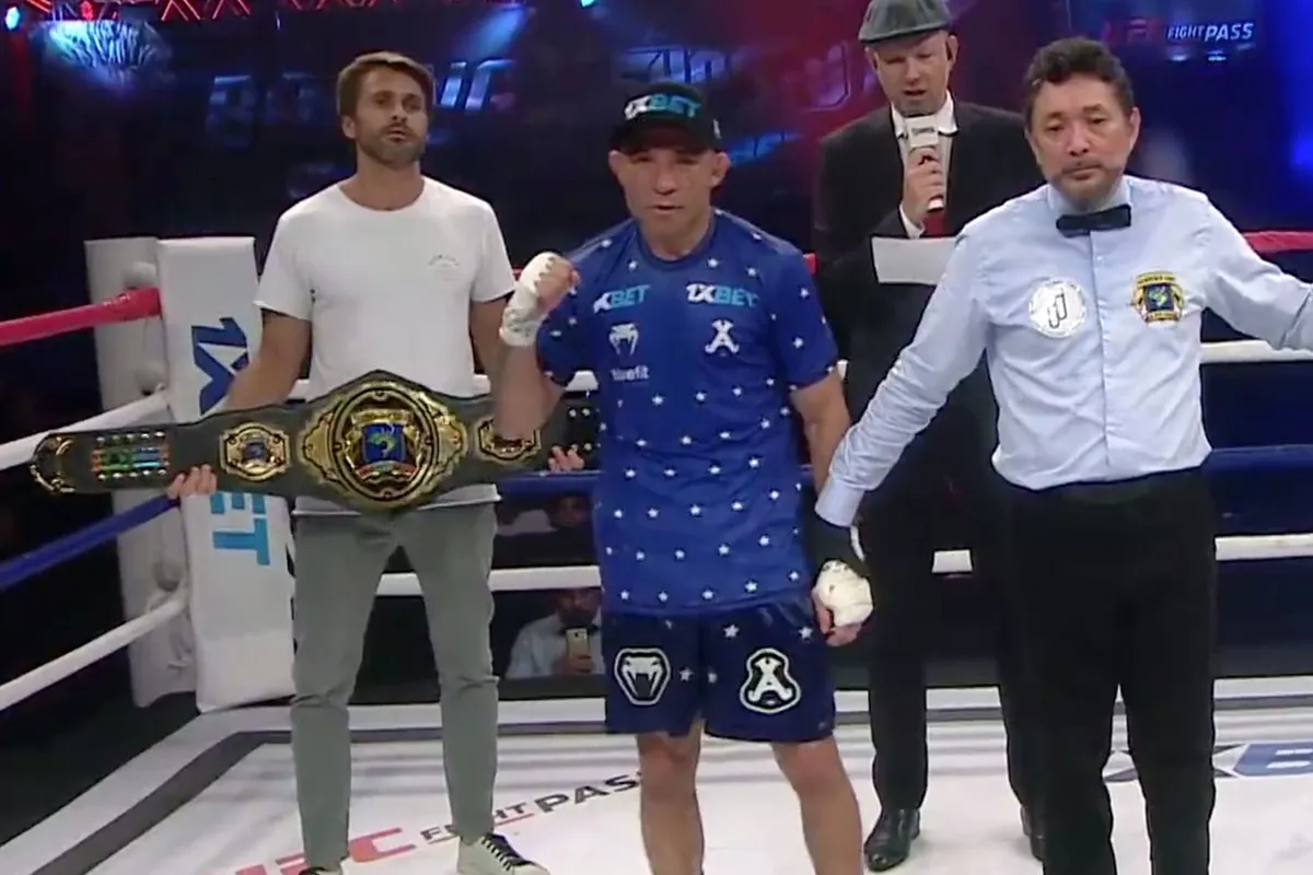 Boksdebuut UFC ster Jose Aldo groot succes! Volgende gevecht geboekt