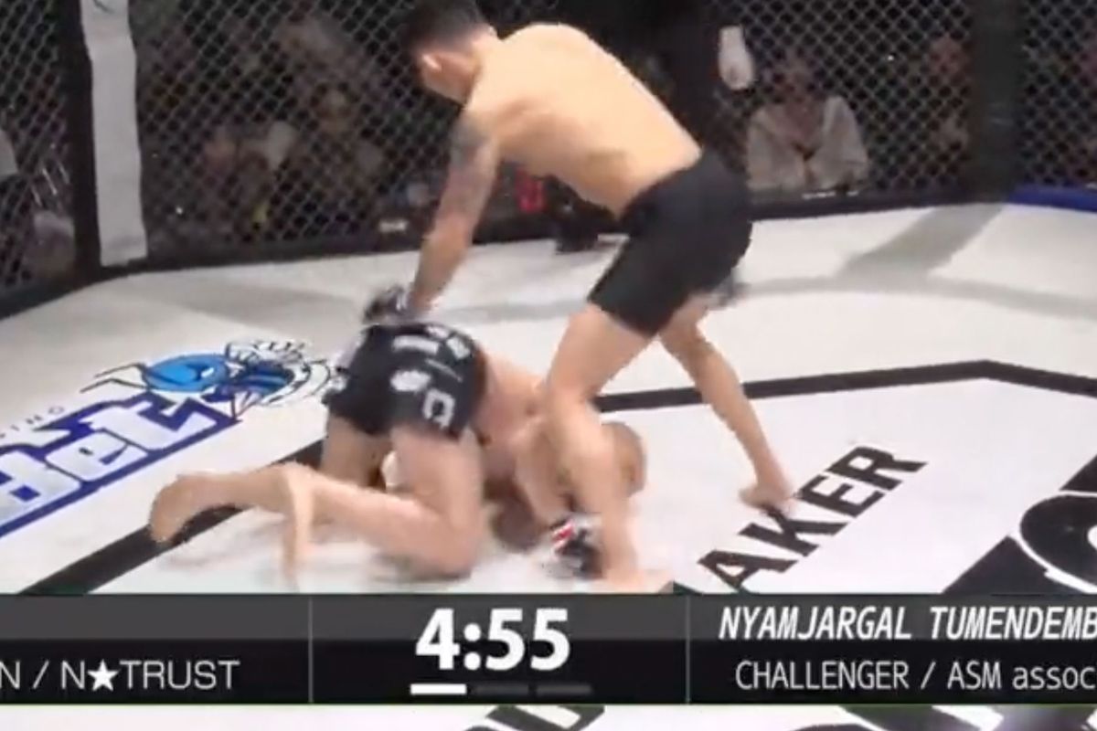Retesnelle Mongool beukt opponent in 00:05 sec knock-out | video