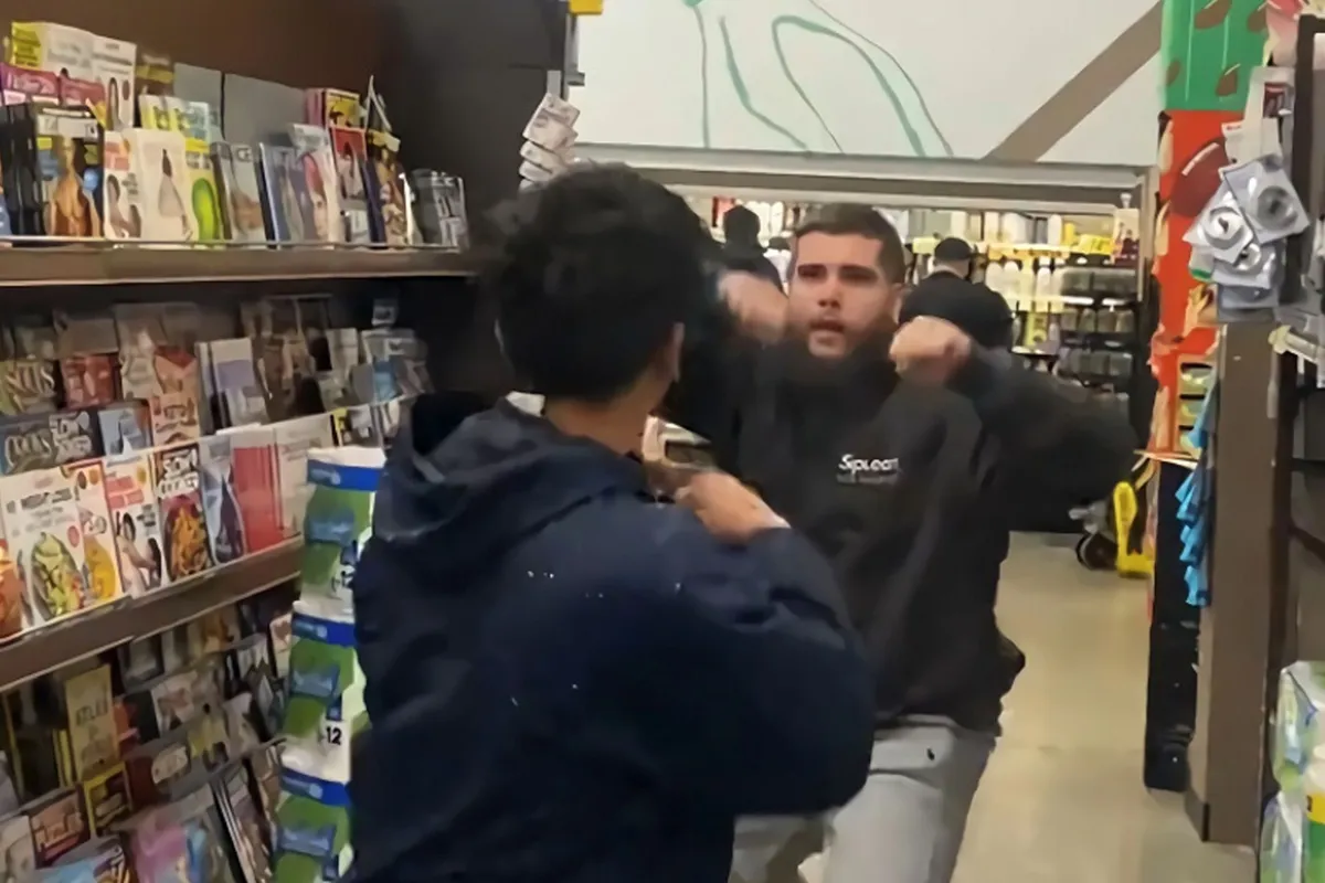 Bekende Rapper slaags met pedofiel in Supermarkt! '