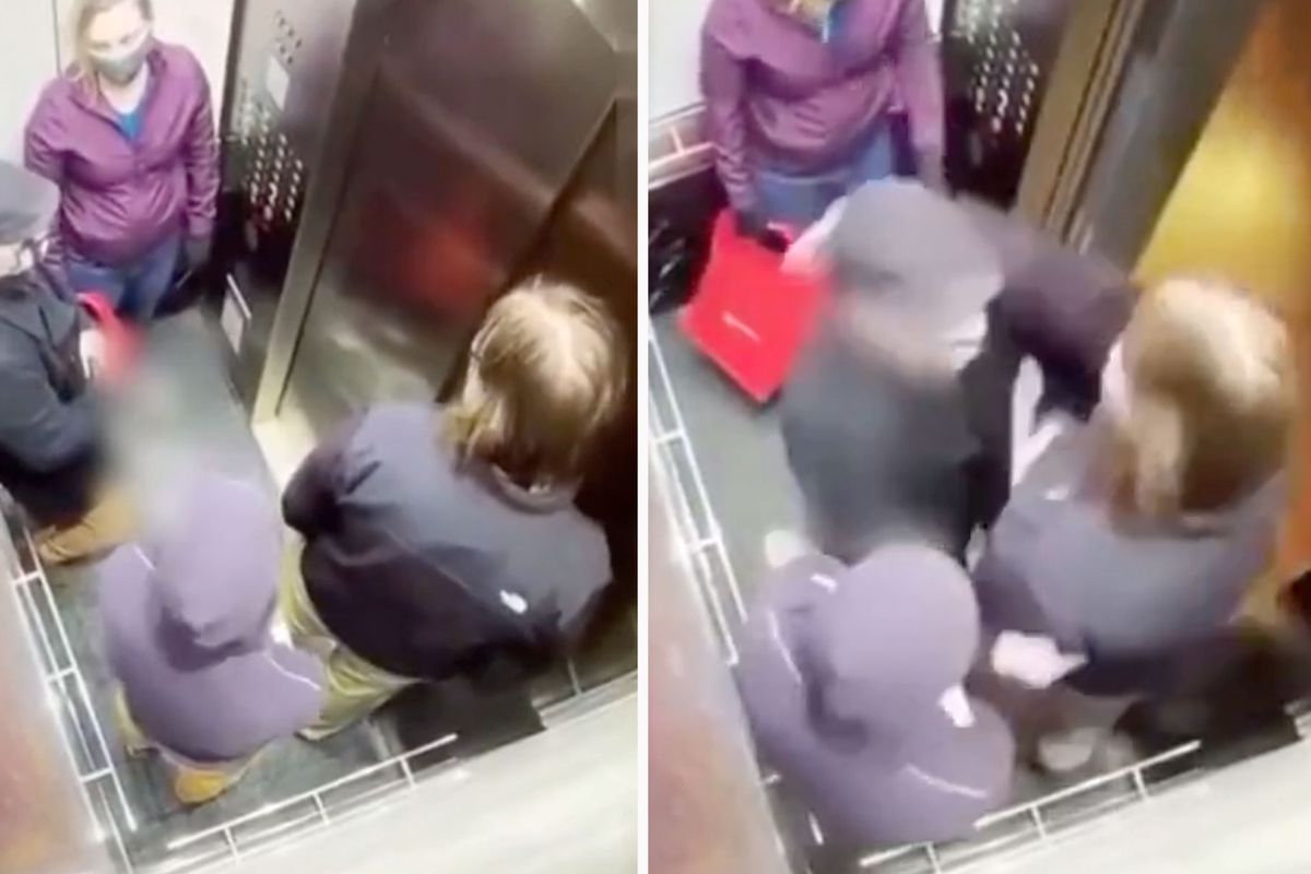 🎥 Oude man deelt pak slaag uit in lift nadat jongen hem in gezicht spuugt! 'Goorlap'