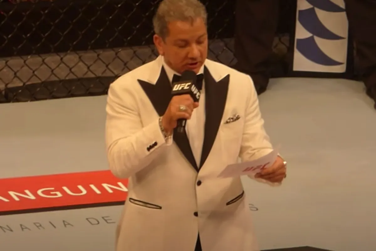 Schreeuwend rijk! Zoveel geld verdiend Bruce Buffer de stem van de UFC per event