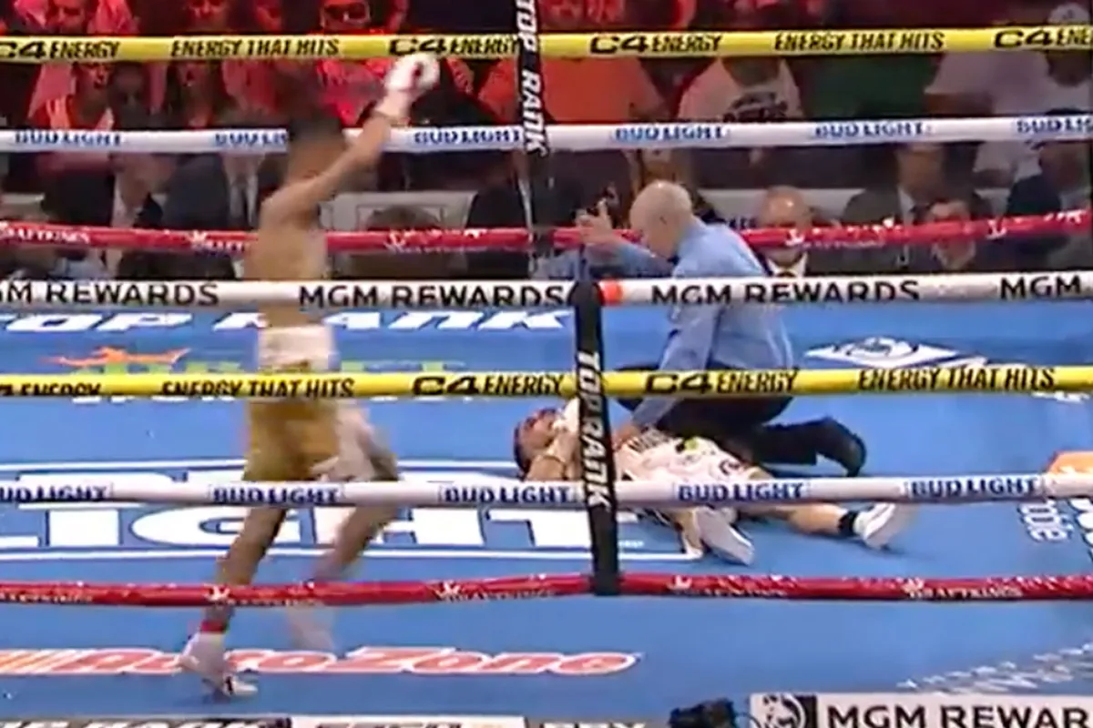 Mirakel! Bokser wint wereldkampioenschap op het allerlaatste moment (video)