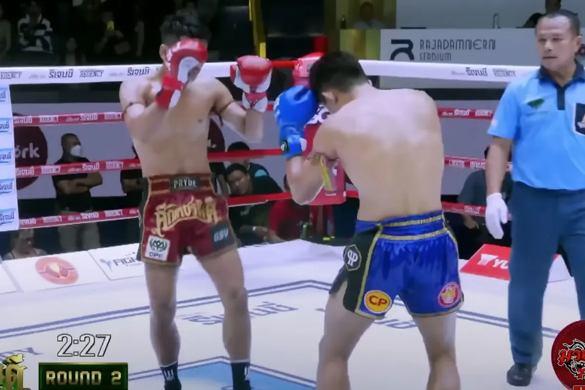 Topkickbokser levenslang geschorst na bekennen expres verliezen wedstrijd