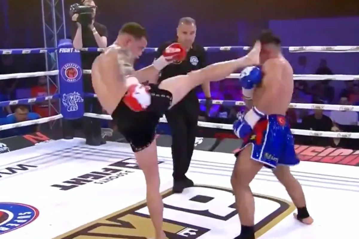 🎥 Matthew Daalman verslaat Muhammed Simsek en claimt Enfusion kickboks wereldtitel