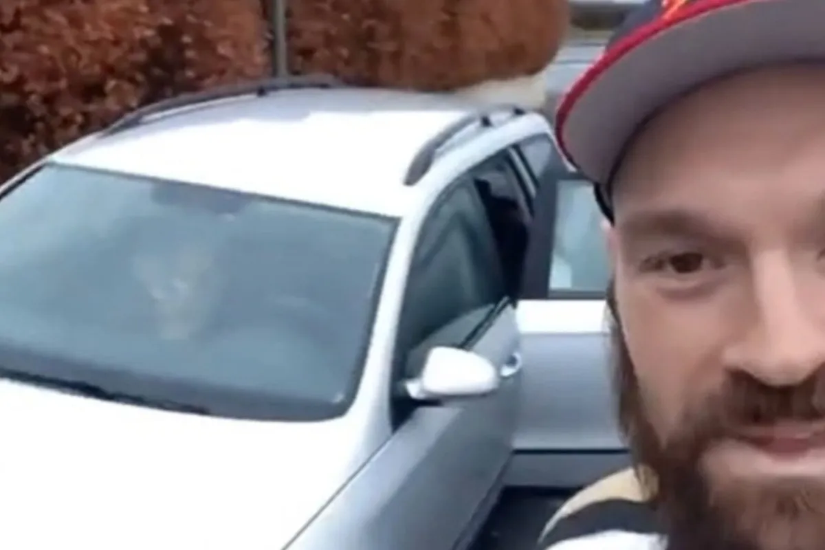 €230.000! Boksicoon Tyson Fury verruilt zijn VW Passat uit 2007 voor exclusieve sportwagen