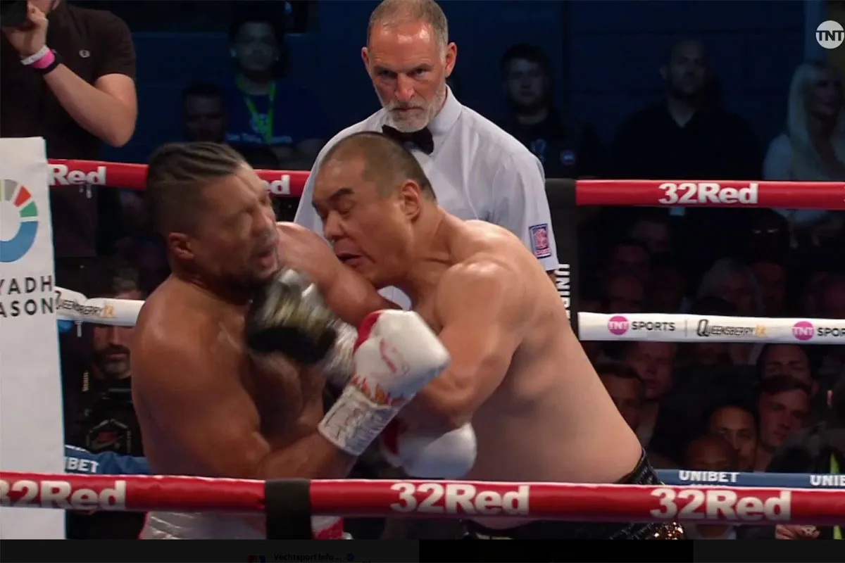 π₯ Zhilei Zhang verplettert Joe Joyce met verbluffende knock-out tijdens rematch in Wembley Arena