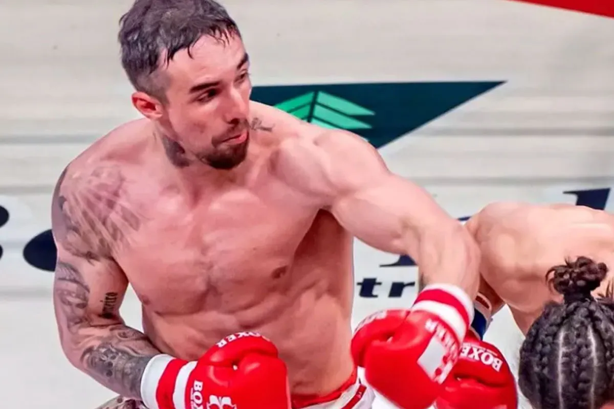 Topkickbokser graaft zijn eigen graf! Ziet 'KO winstpartijen' teruggedraaid worden