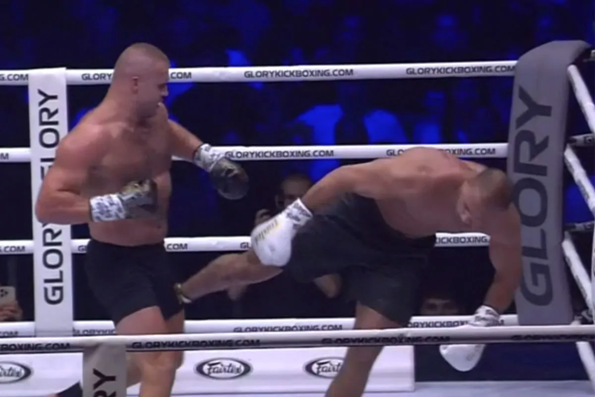 🎥 Badr Hari verliest van Uku Jurjendal tijdens Glory 89 in Bulgarije
