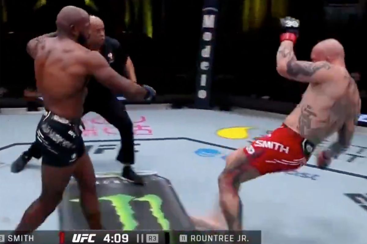 'Had hem af moet afmaken!' Fans boos op UFC-vechter Khalil Rountree