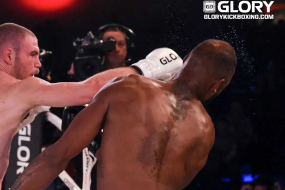 Bekende trainer Glory kickbokser overleden: 'Werkte op de Amsterdamse manier'