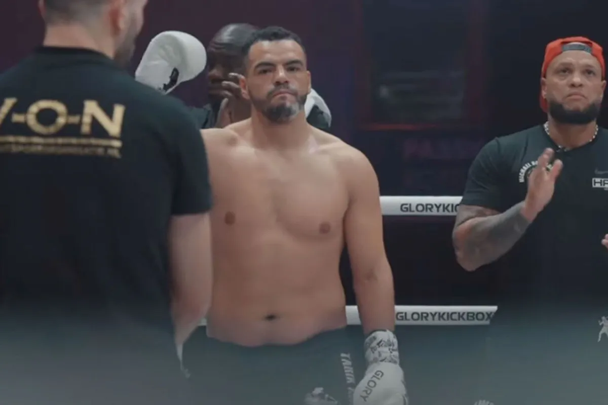 🎥 Tarik Khbabez klaar voor titelgevecht tegen Abena: 'Fitter dan ooit'