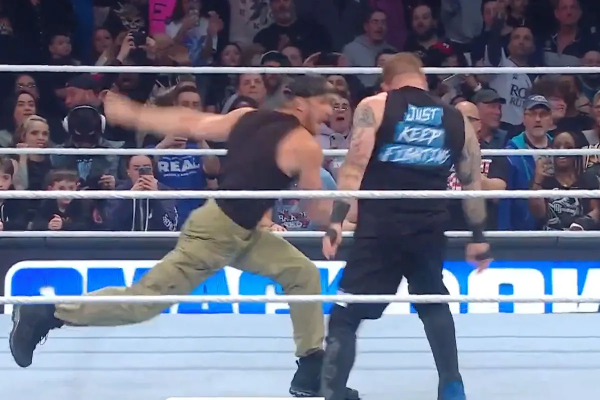 🎥 Logan Paul gebruikt boksbeugel in smerige aanval op Kevin Owens