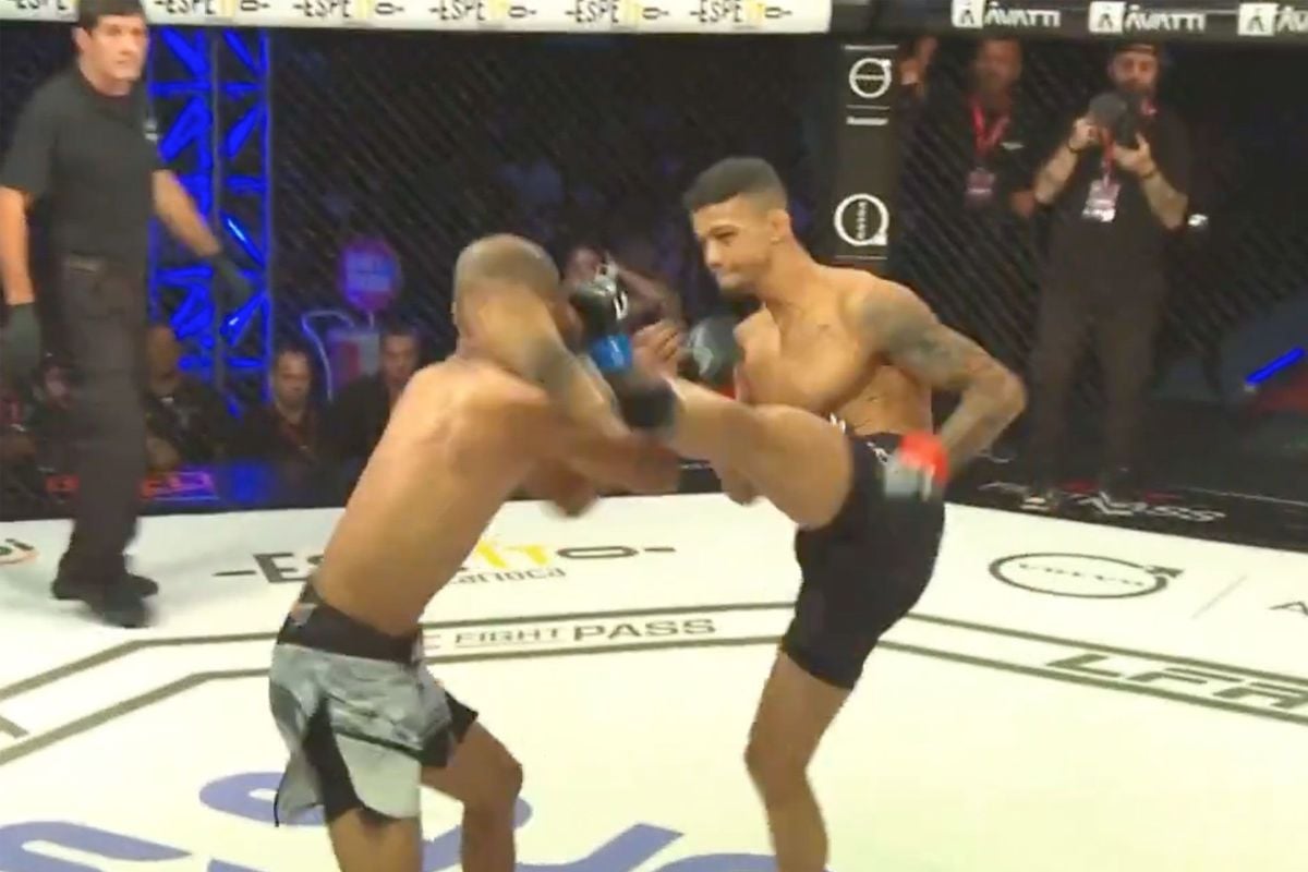 🎥 Bliksemsnelle Knockout bij MMA-event in Rio de Janeiro: Techniek, kracht, en precisie