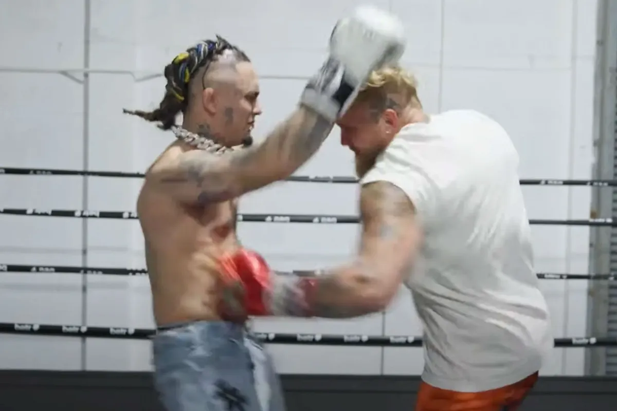 🎥 Jake Paul slaat rapper Lil Pump onderuit met één Body Shot: 'Pijnlijk'