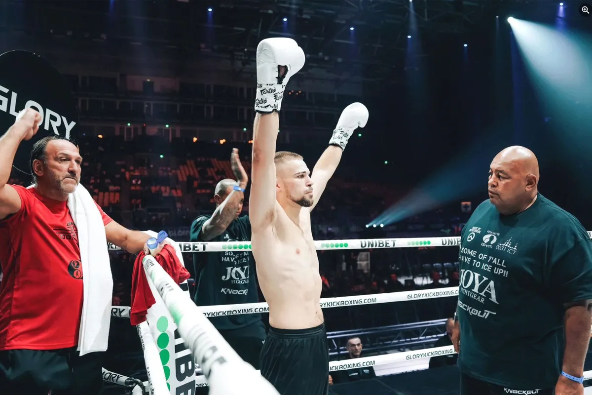 Robin Ciric wint beladen gevecht op Glory 91: fles gegooid naar ring!