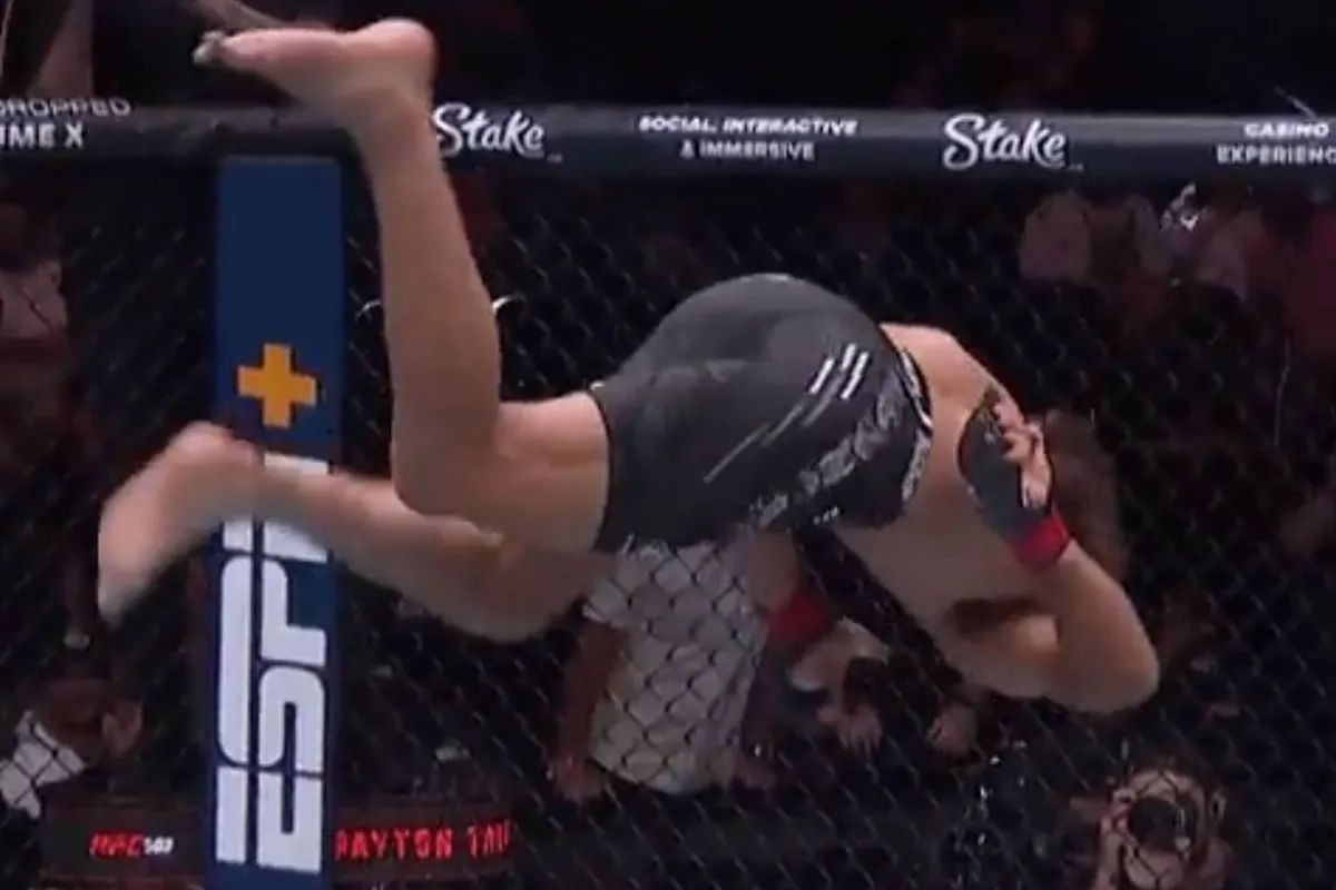 UFC in shock: Bizar snelle knock-out zet nieuwe standaard!