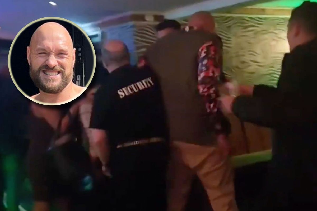 🎥 Dronken boksheld Tyson Fury kroeg uitgezet: 'Kruipend over straat'