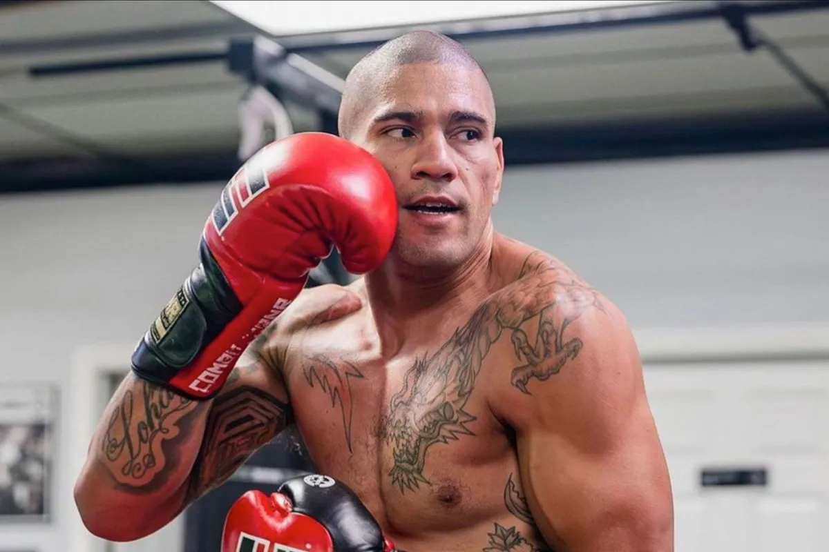 UFC-ster Alex Pereira gaat de boksring in: 'volgende uitdaging'