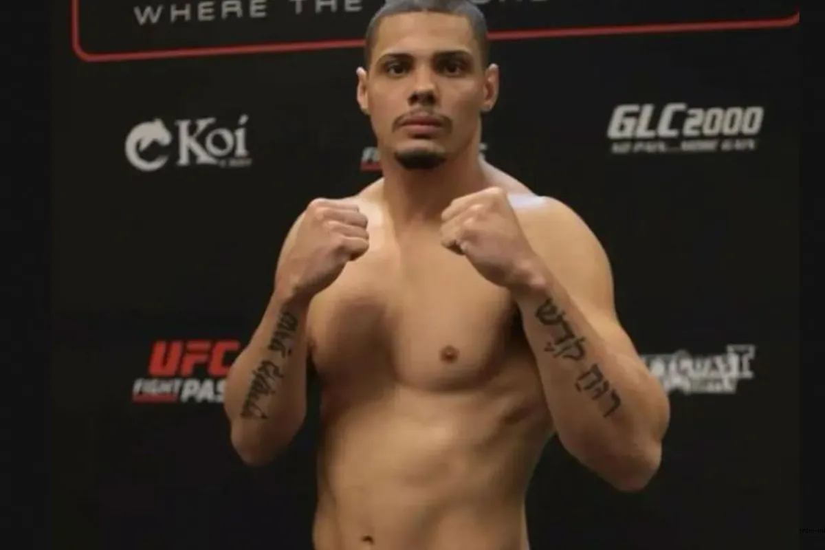 Angsthaas: Kooivechter Ottoni loopt weg uit UFC-wedstrijd