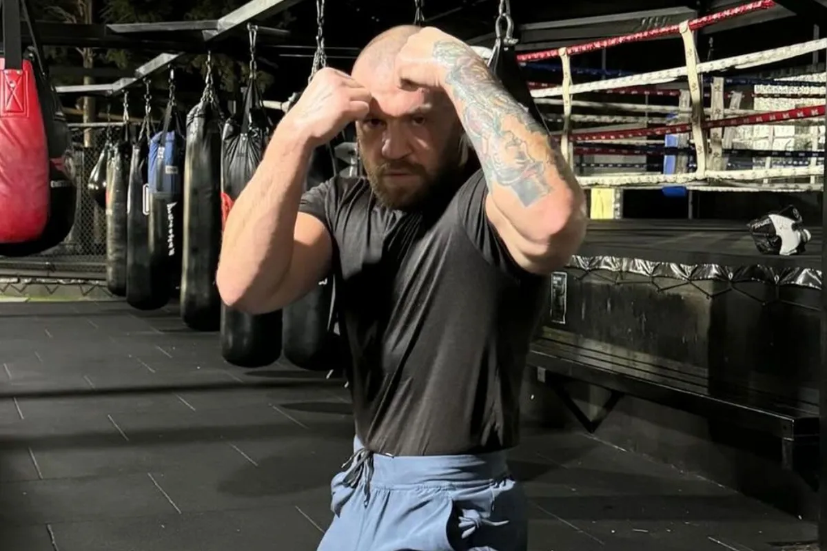 Plan om Conor McGregor terug aan de top te krijgen: '6 gevechten'