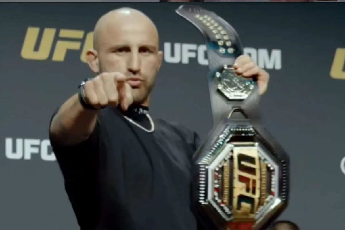 UFC-kampioen belooft knock-out comeback die je niet mag missen