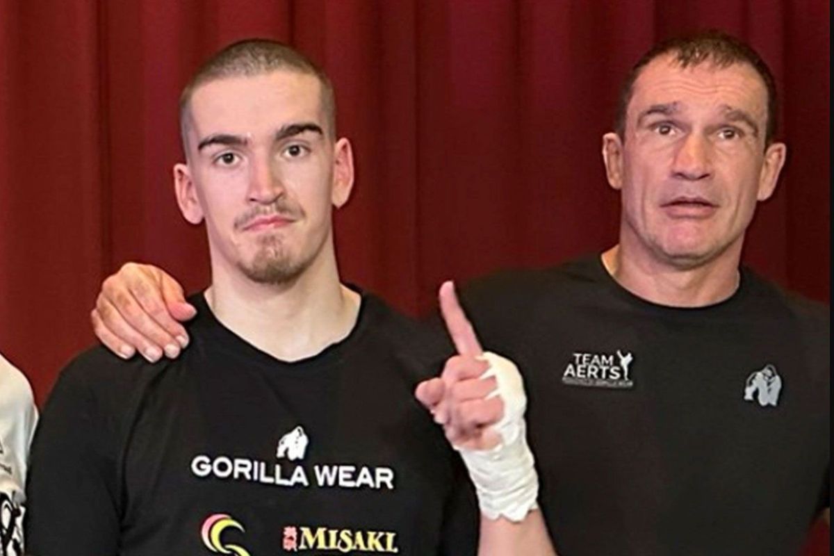 K-1 legende Peter Aerts zoon Marciano geeft Japanner pak slaag - 'net als papa'