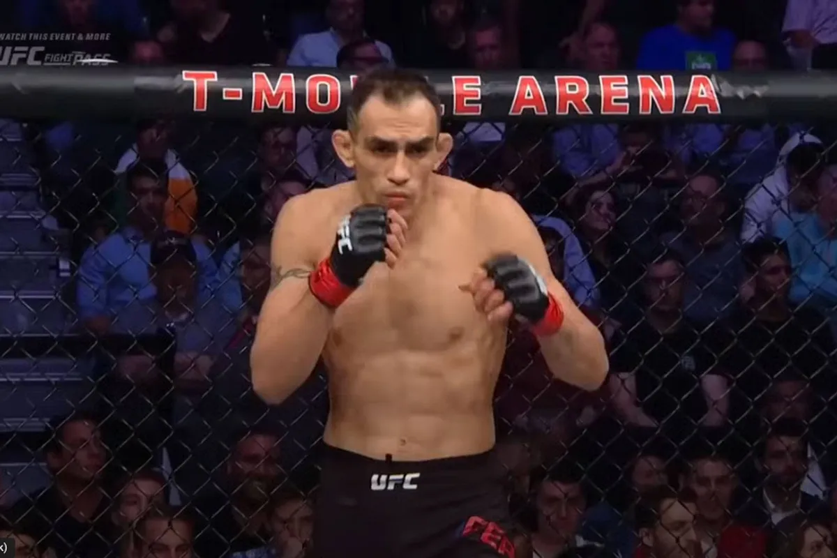 Grote schok voor UFC! Topvechter Tony Ferguson maakt onverwachte overstap