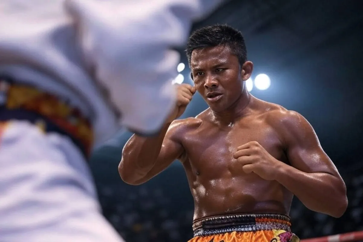 Kickboks GOD Buakaw geeft Judoka zwaar klappen - dit gevecht was complete chaos!