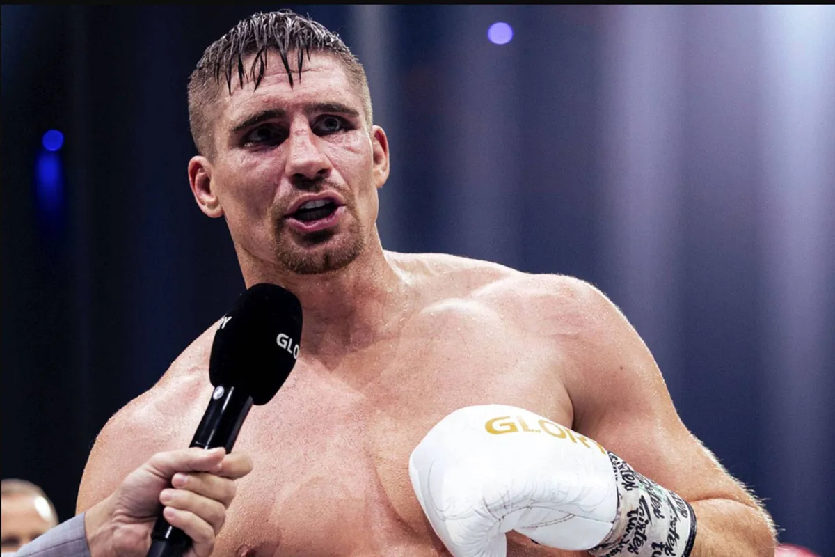 Rico Verhoeven in de wolken met zijn grote liefde - de extase spat eraf!