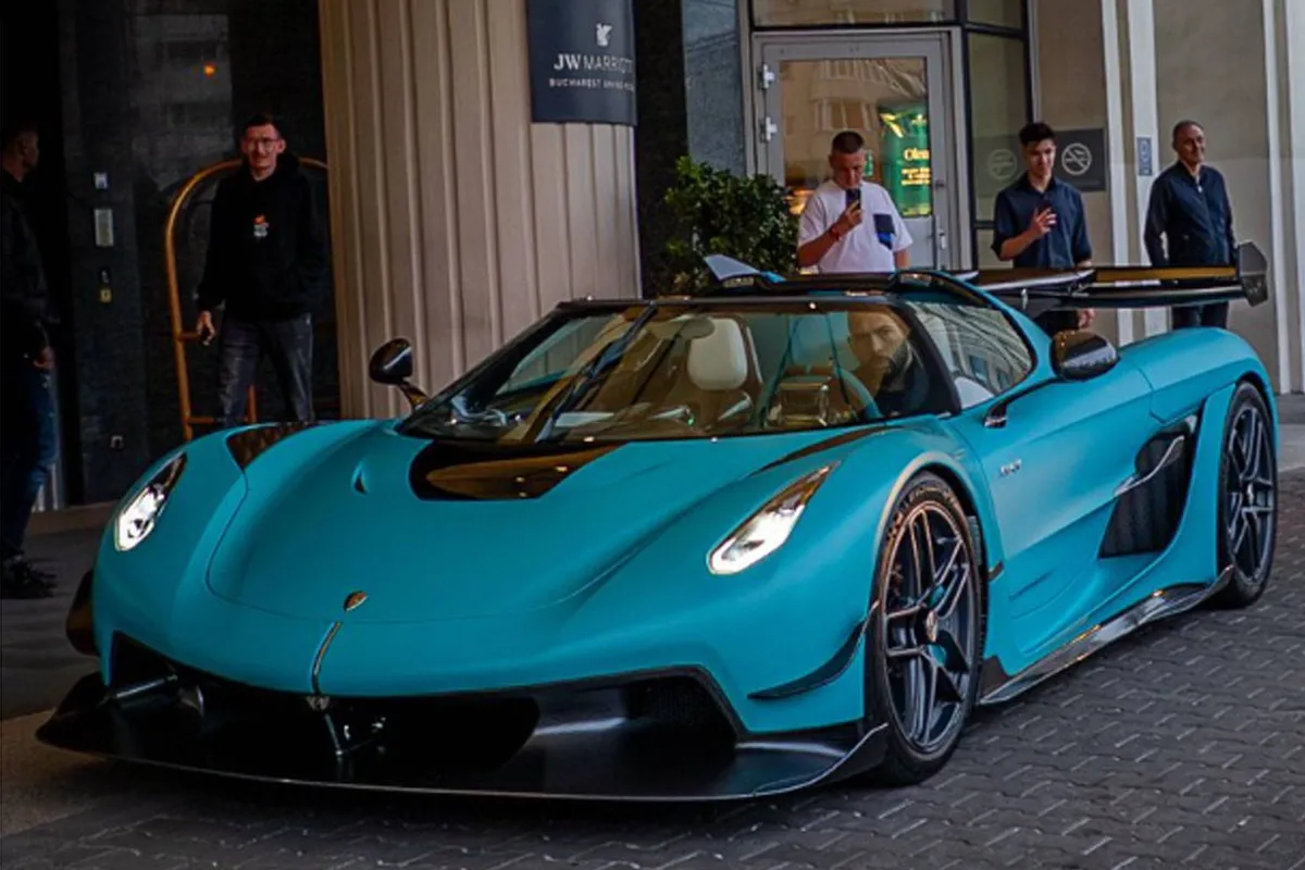 Andrew Tate's 5 miljoen droomauto verandert in nachtmerrie - complete miskoop!
