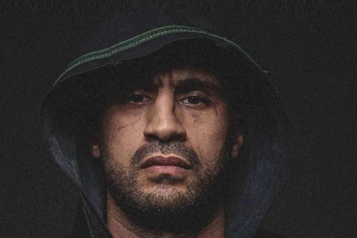 Wie is Badr Hari echt? Van gouden jongen tot controversiële vechter!