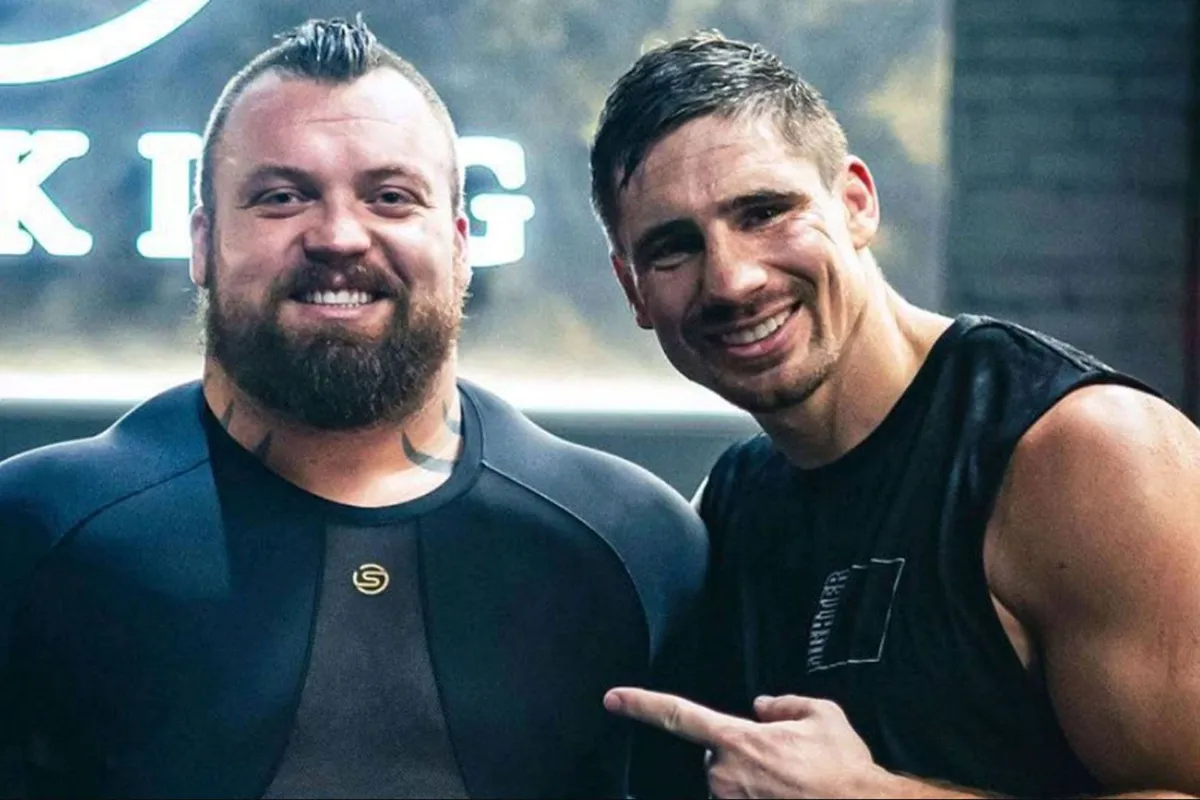 Rico Verhoeven maakt van sterksteman Hall een echte vechtmachine