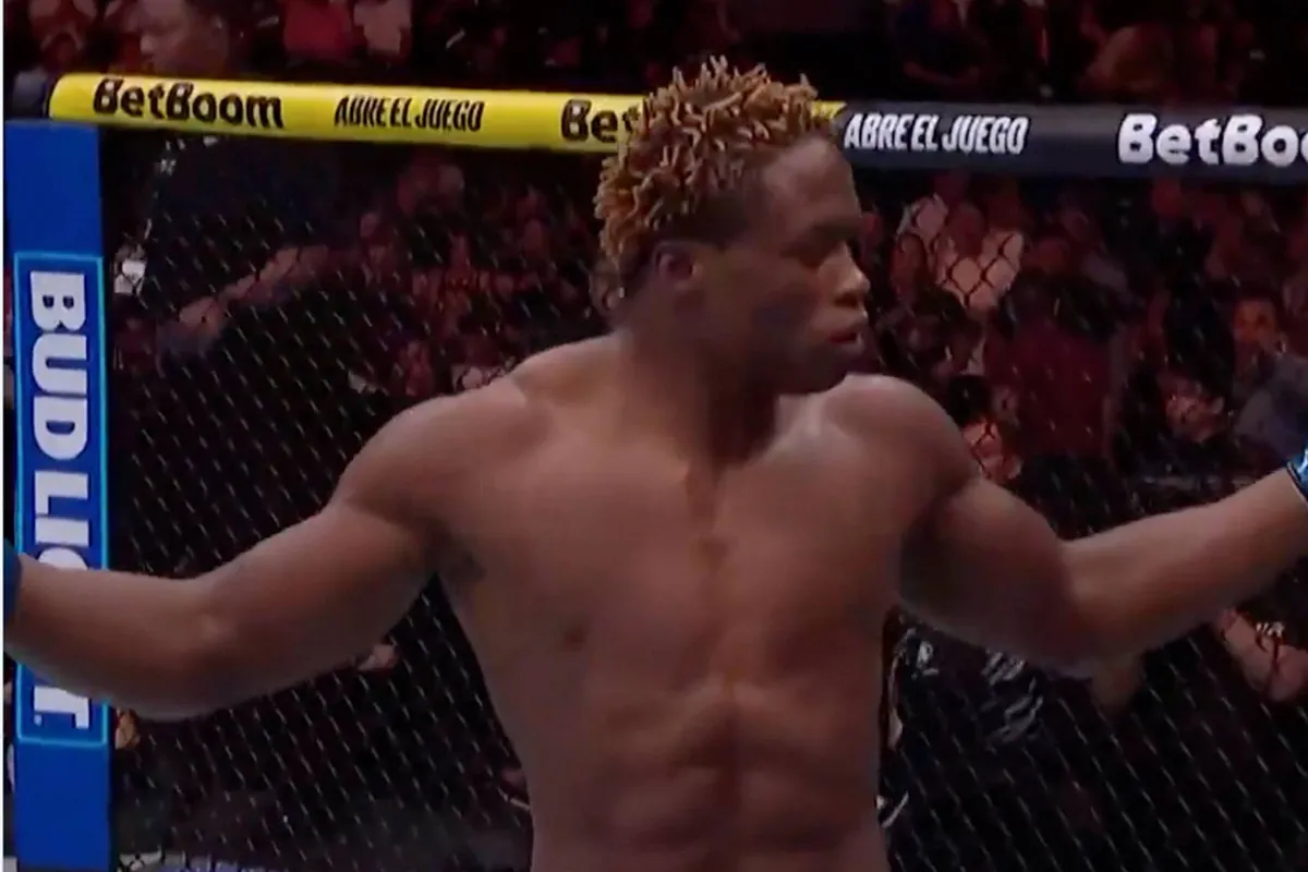 Vechter zet UFC Mexico op z’n kop met één knie - dit is wat er gebeurde!