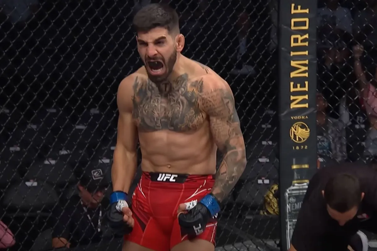 UFC kampioen Topuria geeft titel op na 'valse' belofte vechtbaas Dana White?