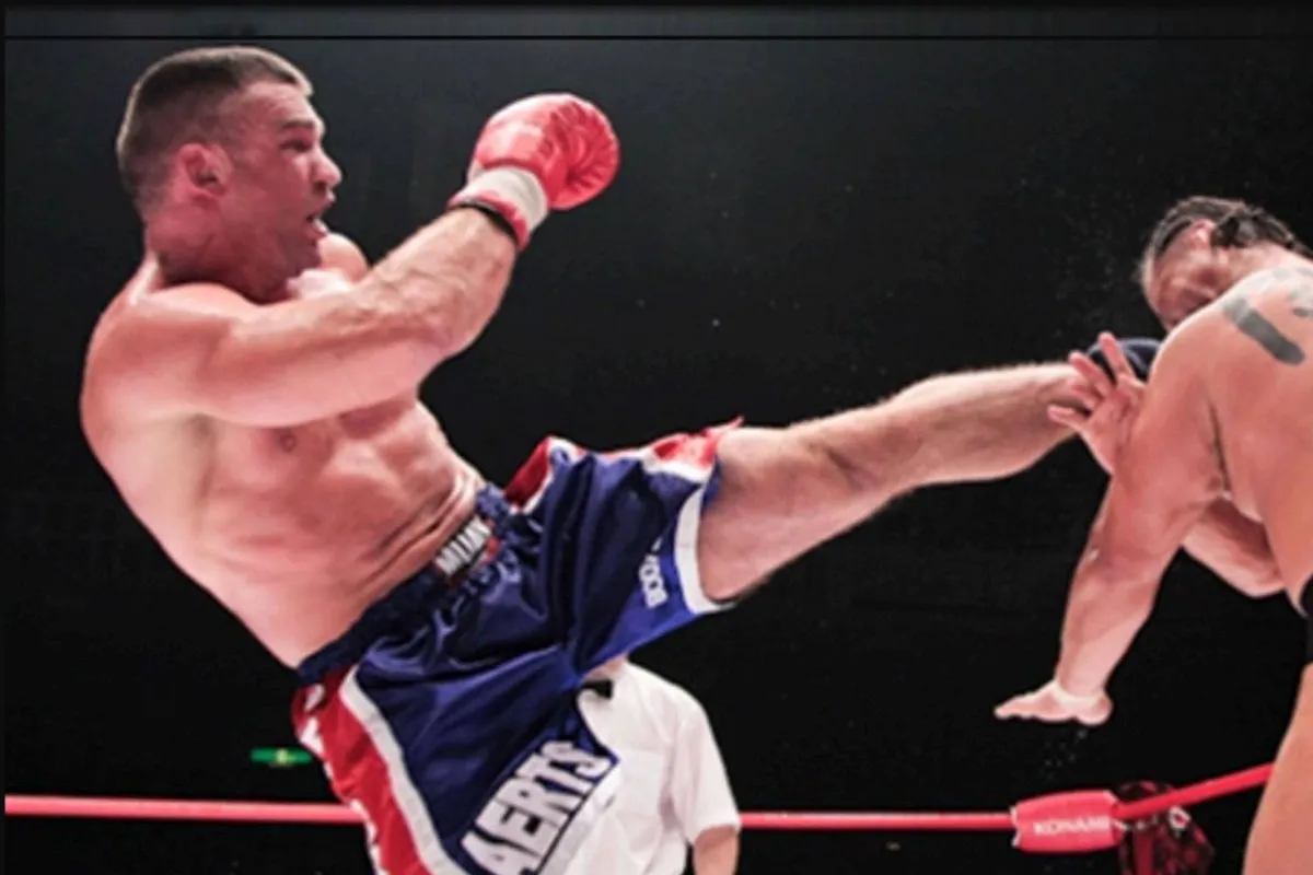 Eindbaas Peter Aerts (54) klaar voor comeback? 'Kickboksen is mijn leven, ik stop nooit'